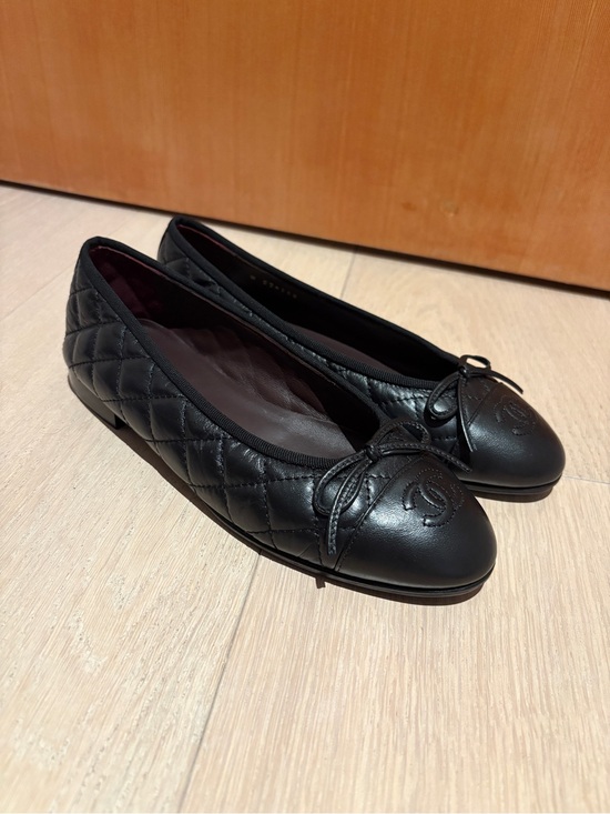CHANEL Shoes - CHANEL Black Quilted Leather Ballet Flats with CC Medallion